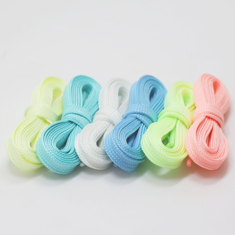 1 Pair Luminous Shoelaces Flat Sneakers Canvas Shoe Laces Glow In The Dark Night Color Fluorescent Shoelace 80/100/120/140cm - Random the Ghost